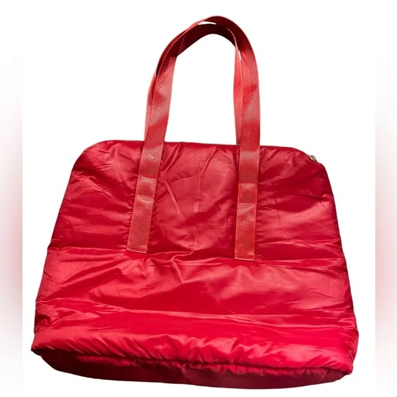 CAROLINA HERRERA Logo RED Puffy Quilted TOTE Shoulder Gym Bag Good Girl NEW - Picture 2 of 6